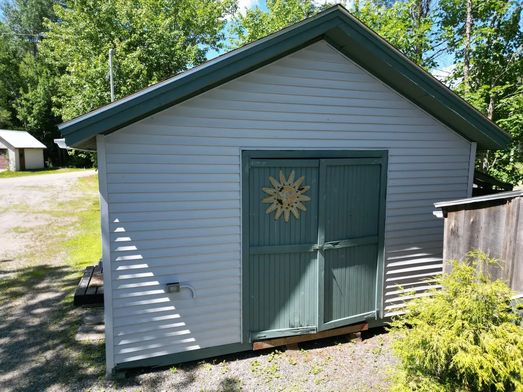 68 Lemay Road Enfield ME 04493