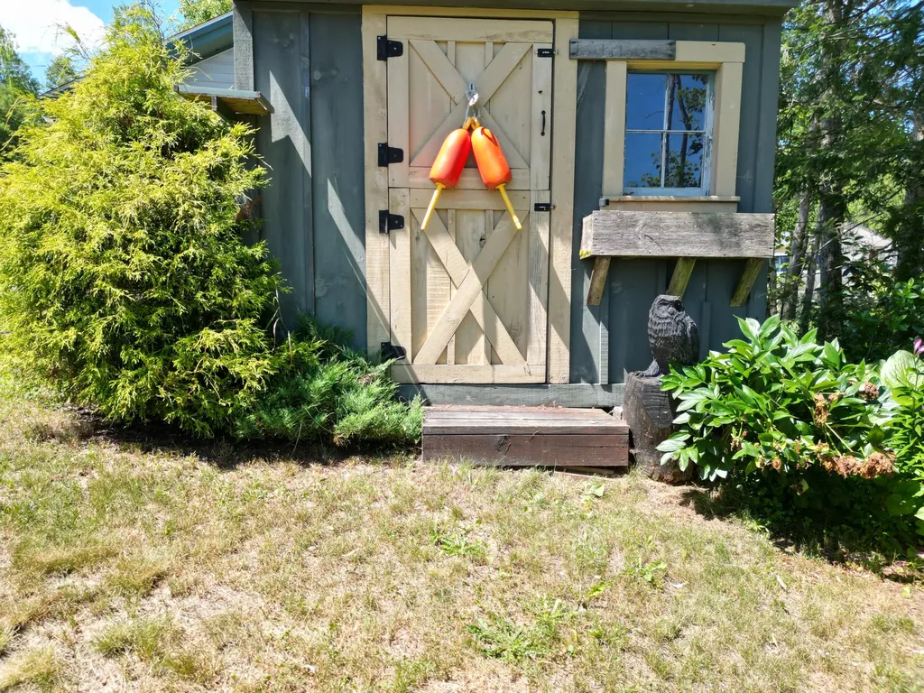 68 Lemay Road Enfield ME 04493
