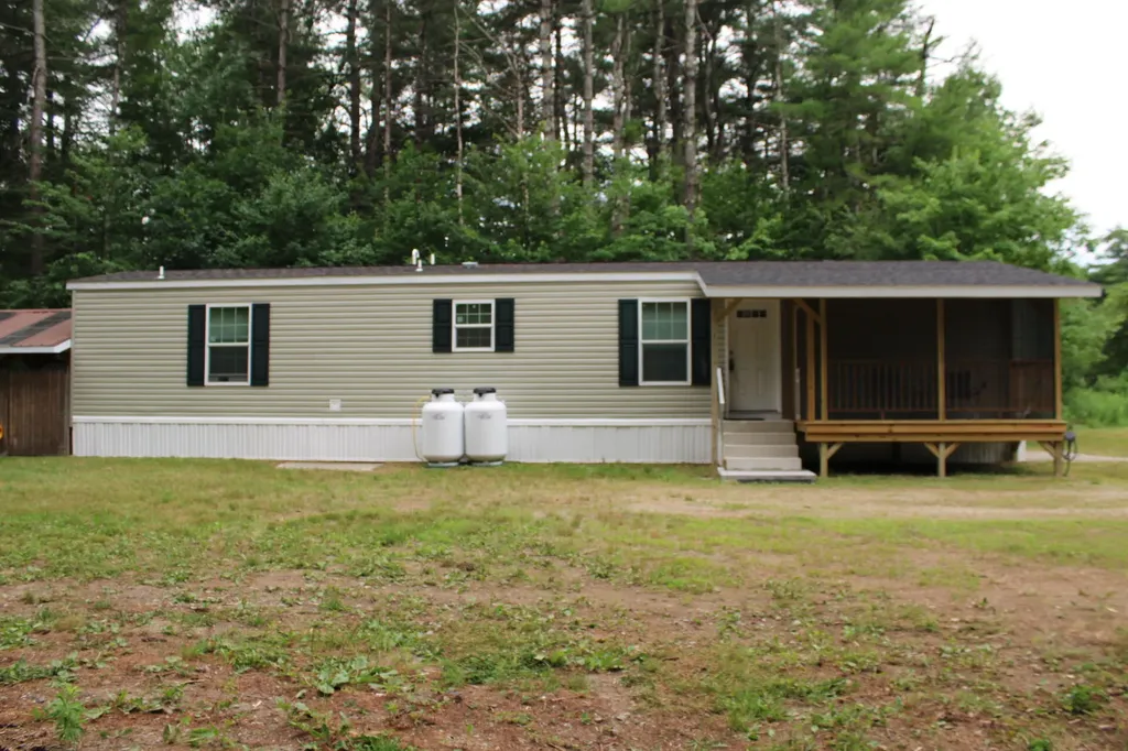 15 Aj Drive Norridgewock ME 04957