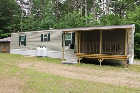 15 Aj Drive Norridgewock ME 04957