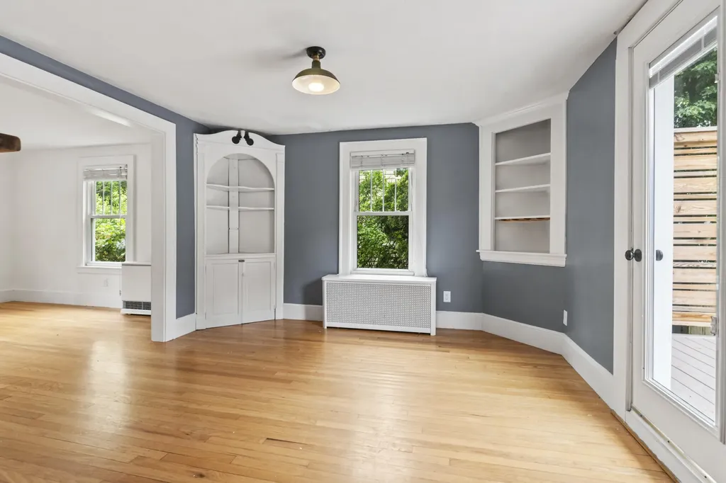 546 Ocean Street South Portland ME 04106
