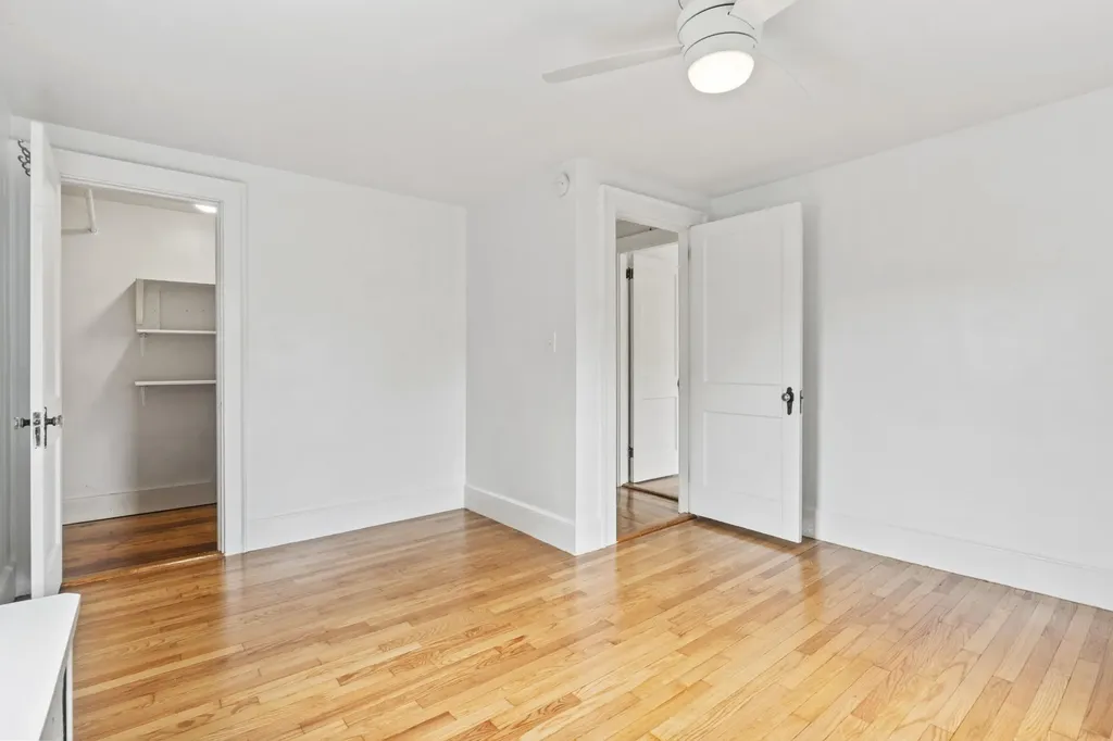 546 Ocean Street South Portland ME 04106