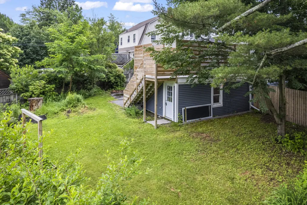 546 Ocean Street South Portland ME 04106