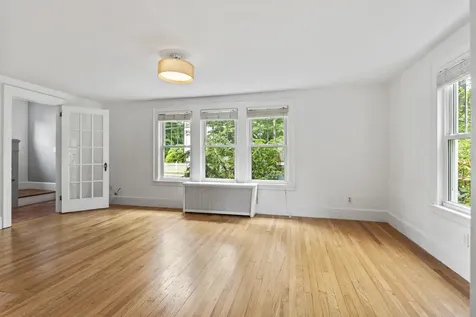 546 Ocean Street South Portland ME 04106