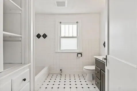 546 Ocean Street South Portland ME 04106