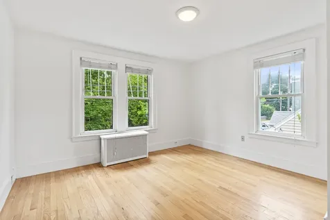 546 Ocean Street South Portland ME 04106