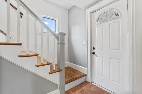 546 Ocean Street South Portland ME 04106