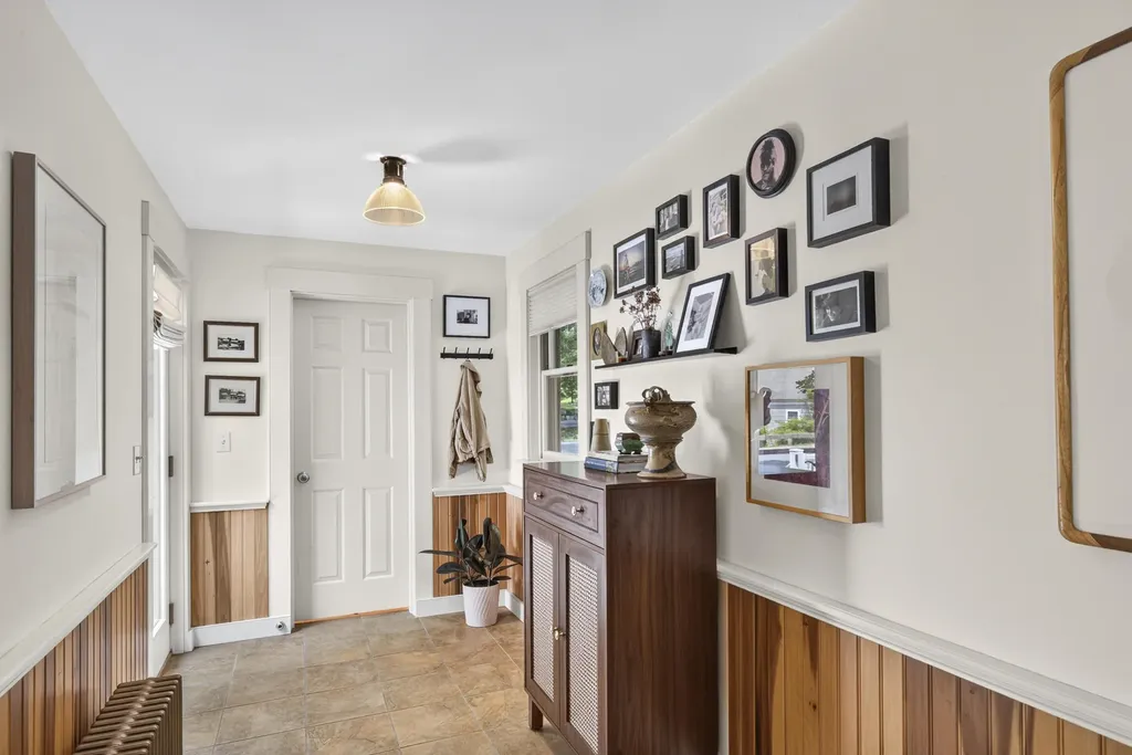 13 Upper Round Pond Road Bristol ME 04539