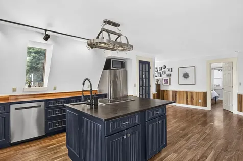 13 Upper Round Pond Road Bristol ME 04539