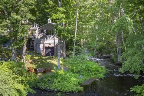 13 Upper Round Pond Road Bristol ME 04539
