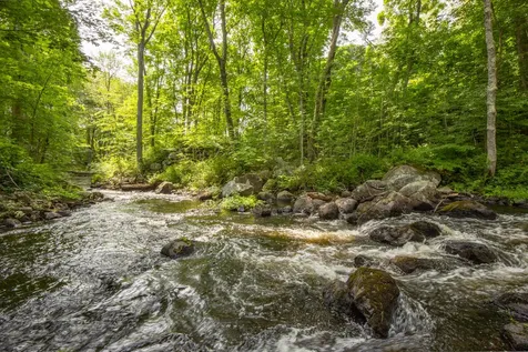 13 Upper Round Pond Road Bristol ME 04539