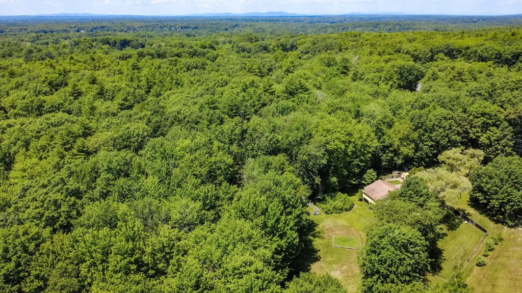 14 Pope Road Windham ME 04062