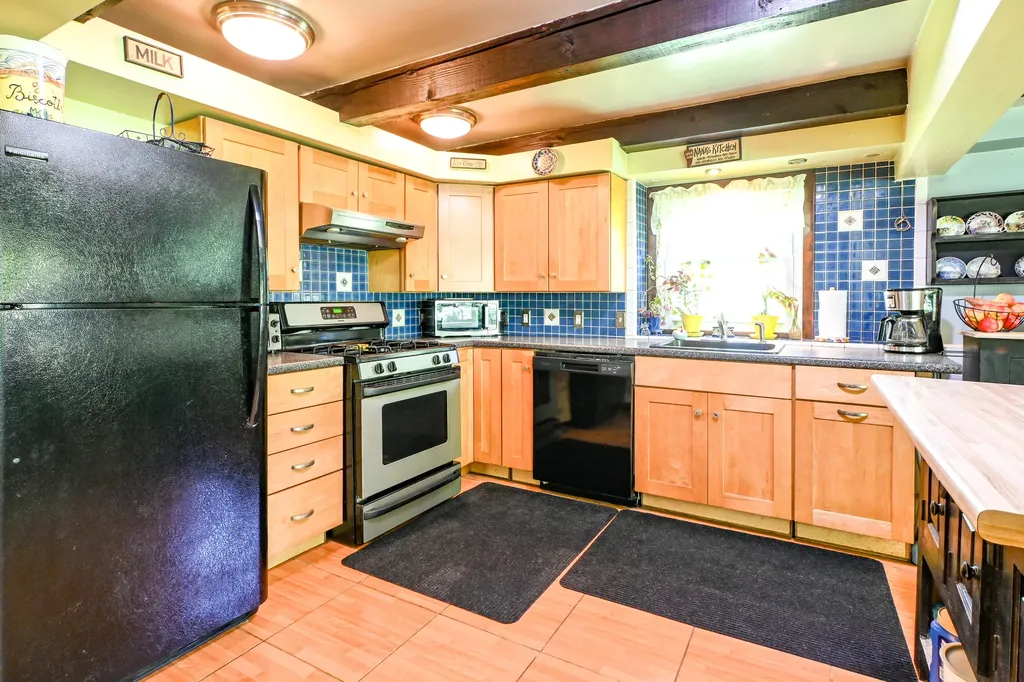 14 Pope Road Windham ME 04062