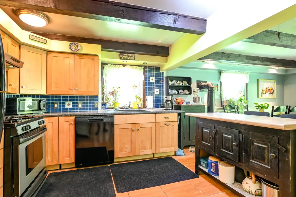 14 Pope Road Windham ME 04062