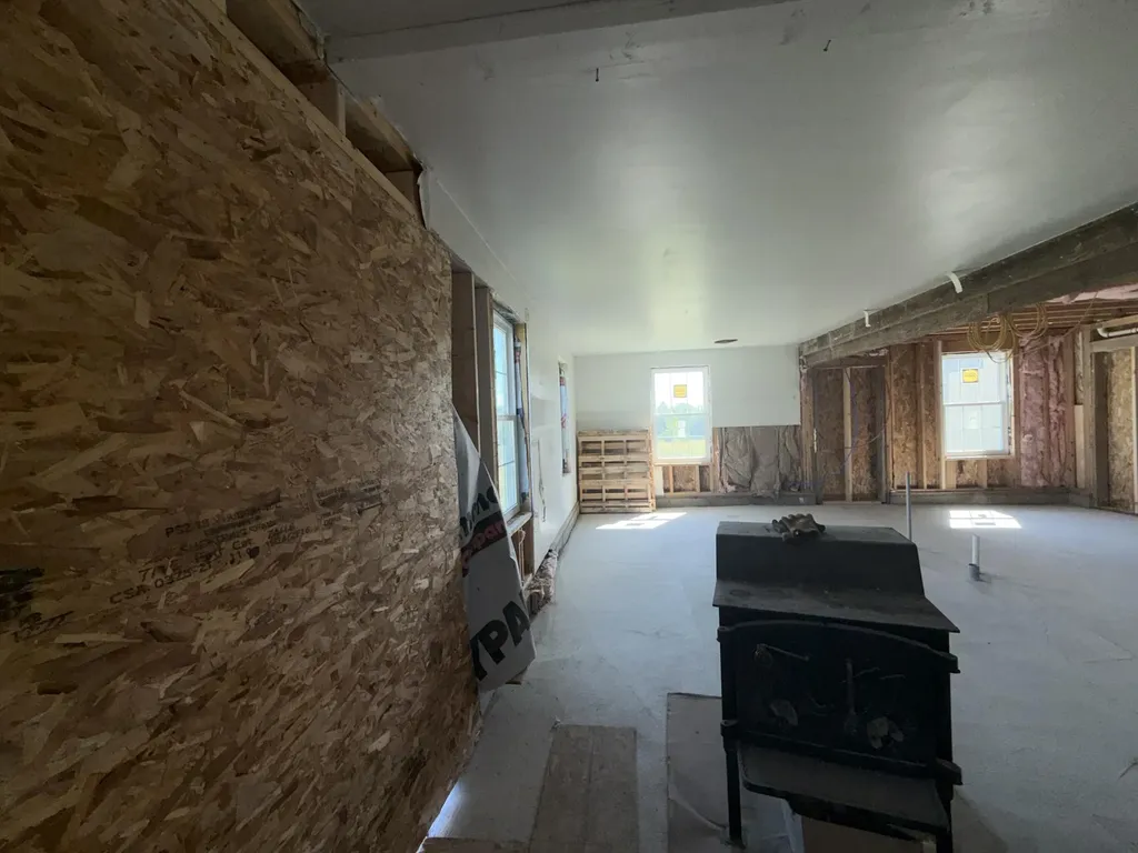 118 Square Road Palmyra ME 04965