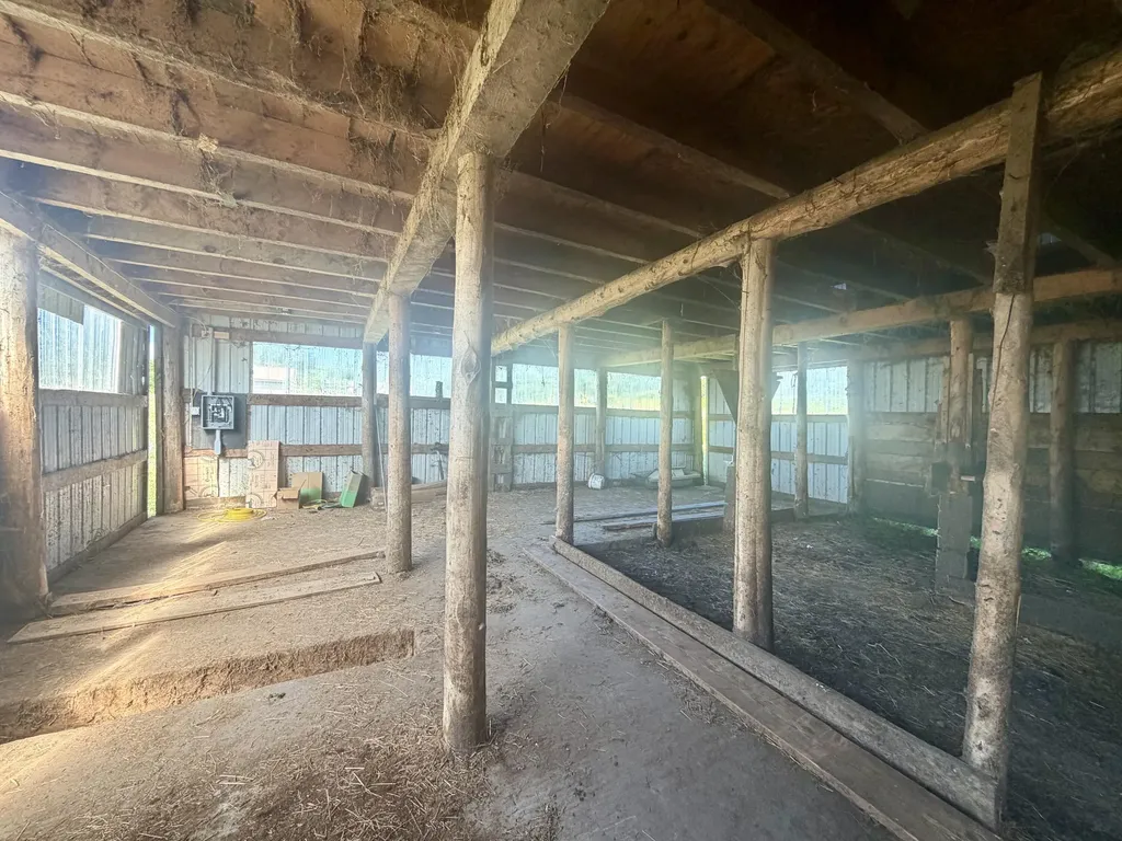 118 Square Road Palmyra ME 04965