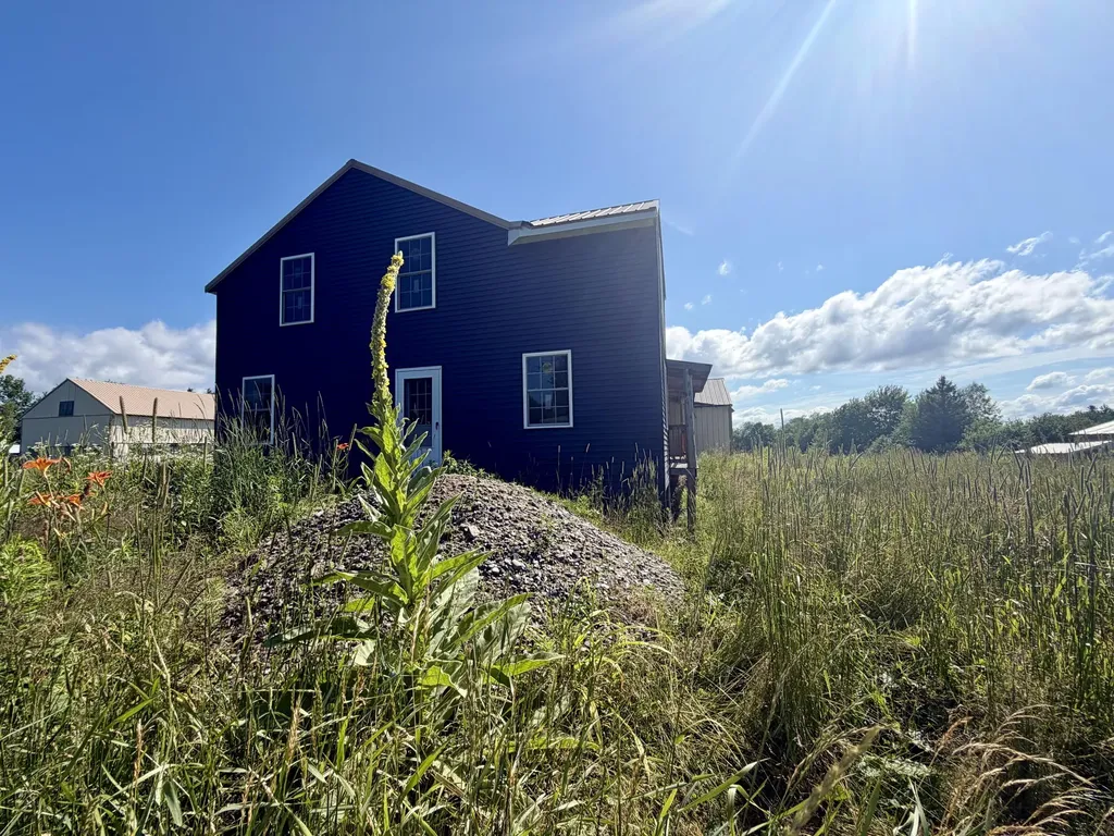 118 Square Road Palmyra ME 04965