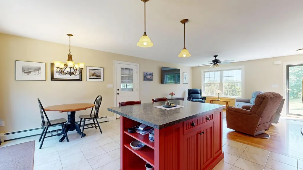 387 Mosher Road Gorham ME 04038