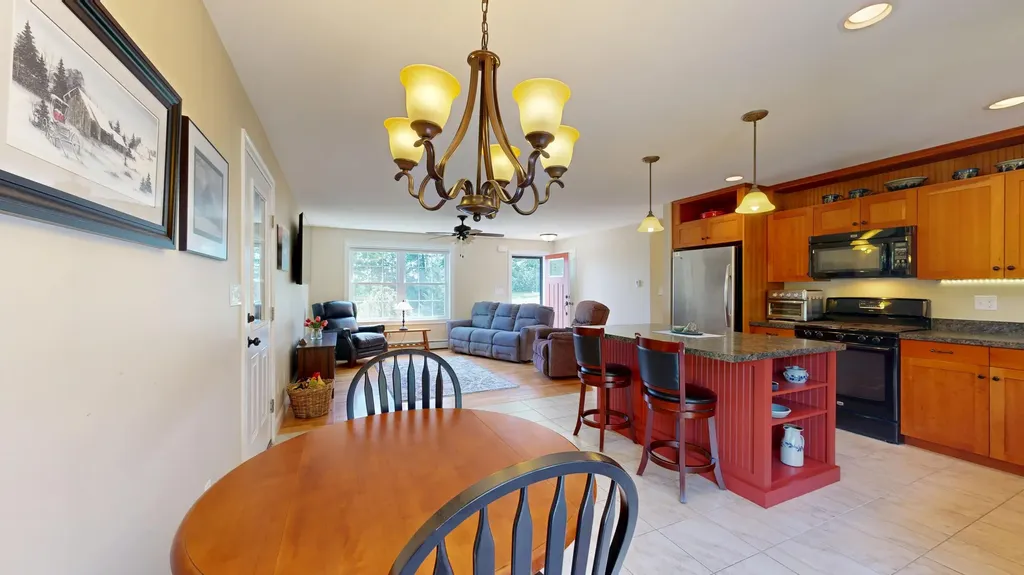 387 Mosher Road Gorham ME 04038