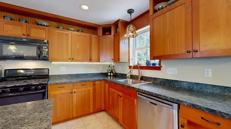 387 Mosher Road Gorham ME 04038