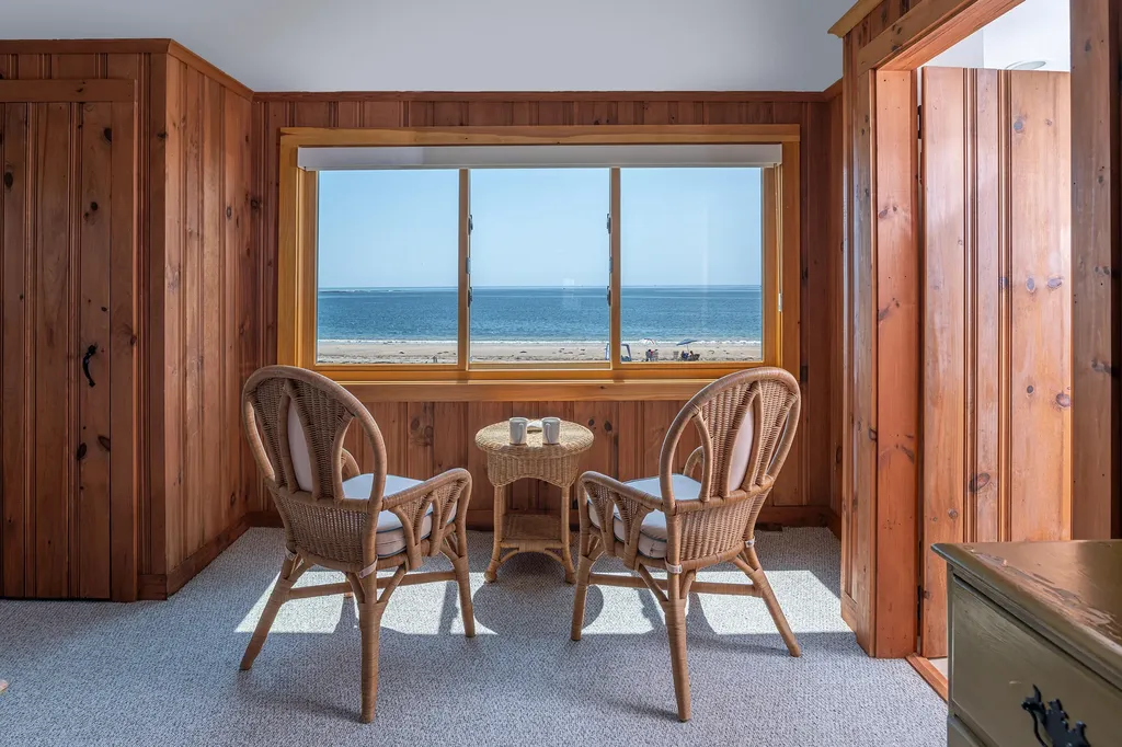 669 Kings Highway Kennebunkport ME 04046