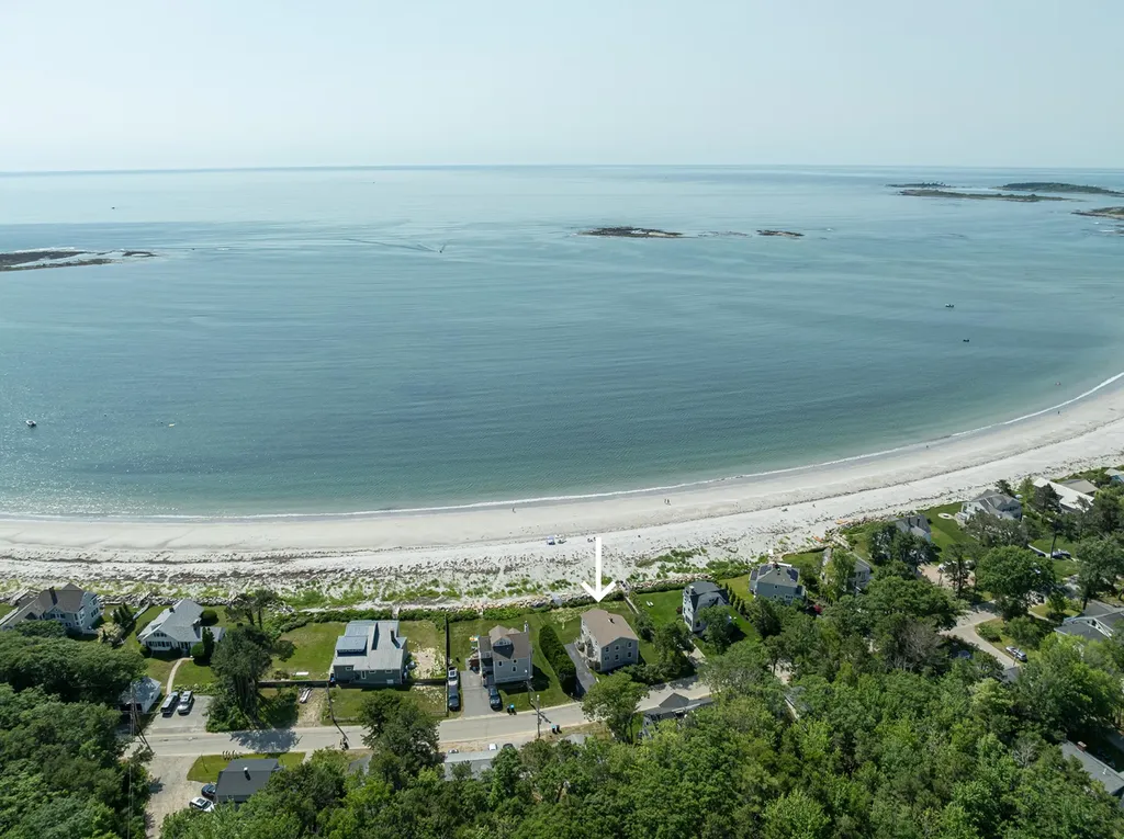 669 Kings Highway Kennebunkport ME 04046