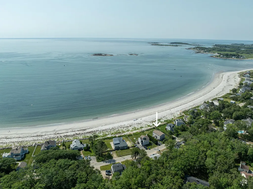 669 Kings Highway Kennebunkport ME 04046