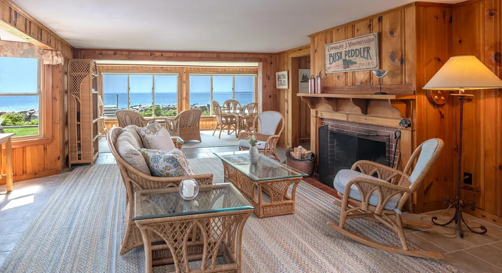 669 Kings Highway Kennebunkport ME 04046