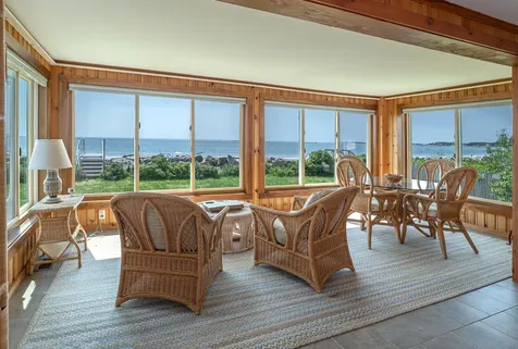 669 Kings Highway Kennebunkport ME 04046