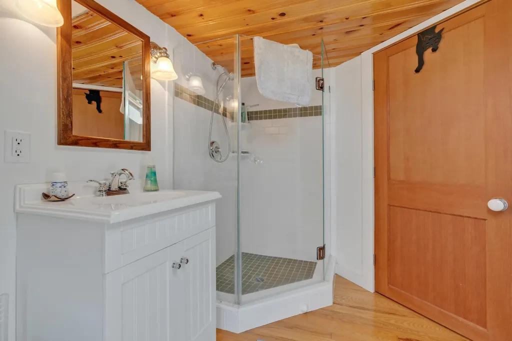 25 Lake Avenue Windham ME 04062
