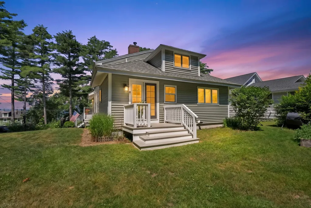 25 Lake Avenue Windham ME 04062