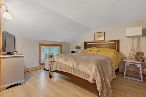 25 Lake Avenue Windham ME 04062