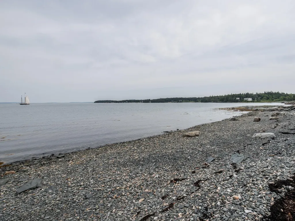43 Steamboat Road Swans Island ME 04685