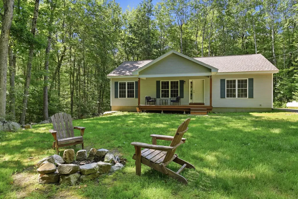 15 Notched Pond Road Raymond ME 04071
