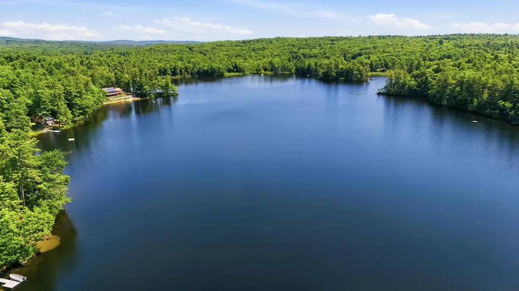 15 Notched Pond Road Raymond ME 04071