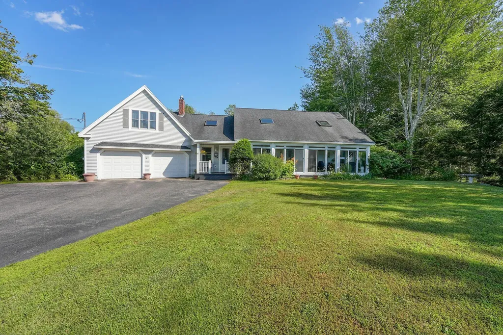 6 Mckenney Lane Kennebunk ME 04043