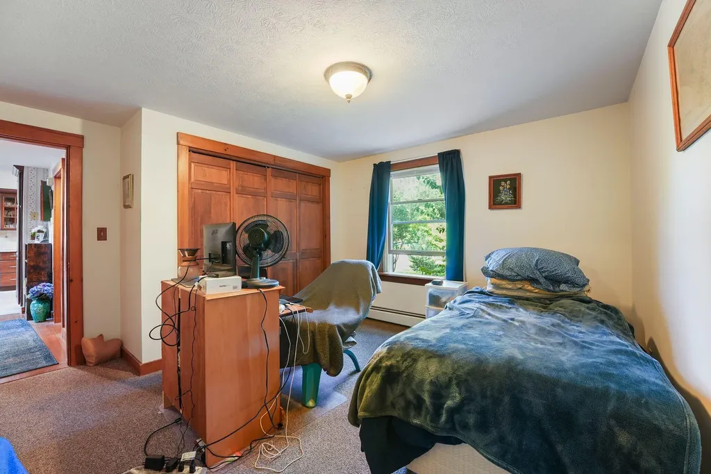 6 Mckenney Lane Kennebunk ME 04043
