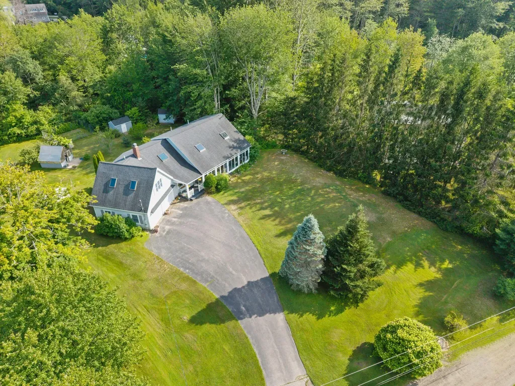 6 Mckenney Lane Kennebunk ME 04043