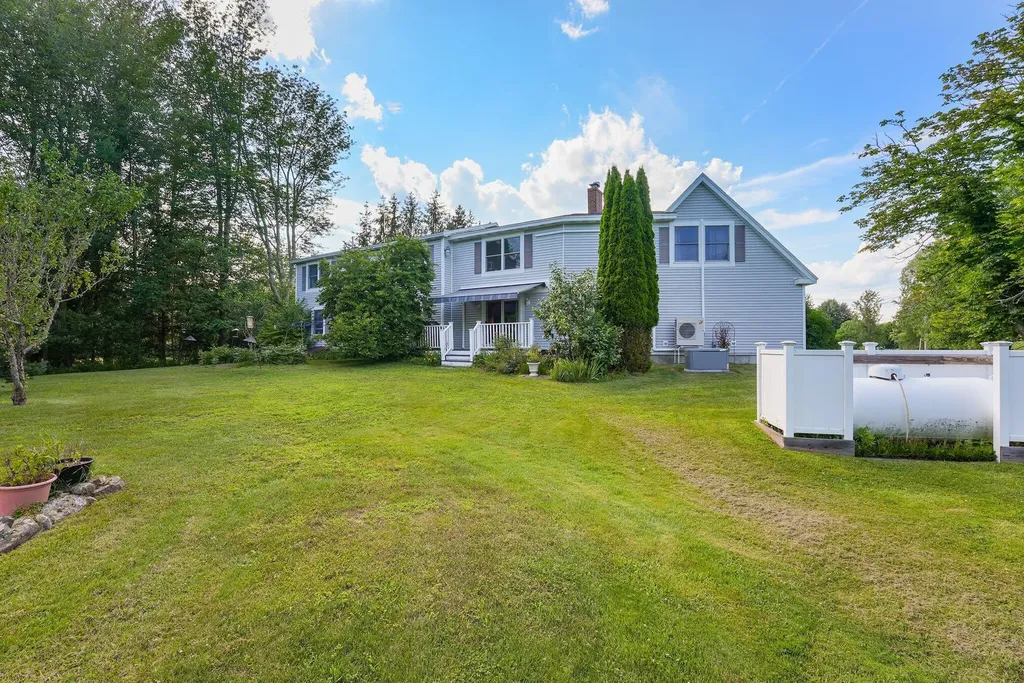 6 Mckenney Lane Kennebunk ME 04043