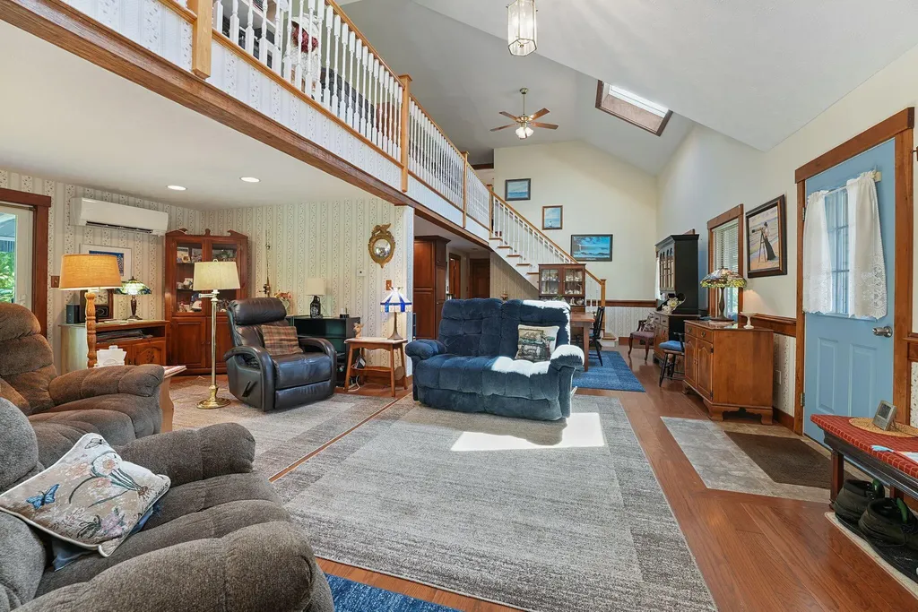 6 Mckenney Lane Kennebunk ME 04043