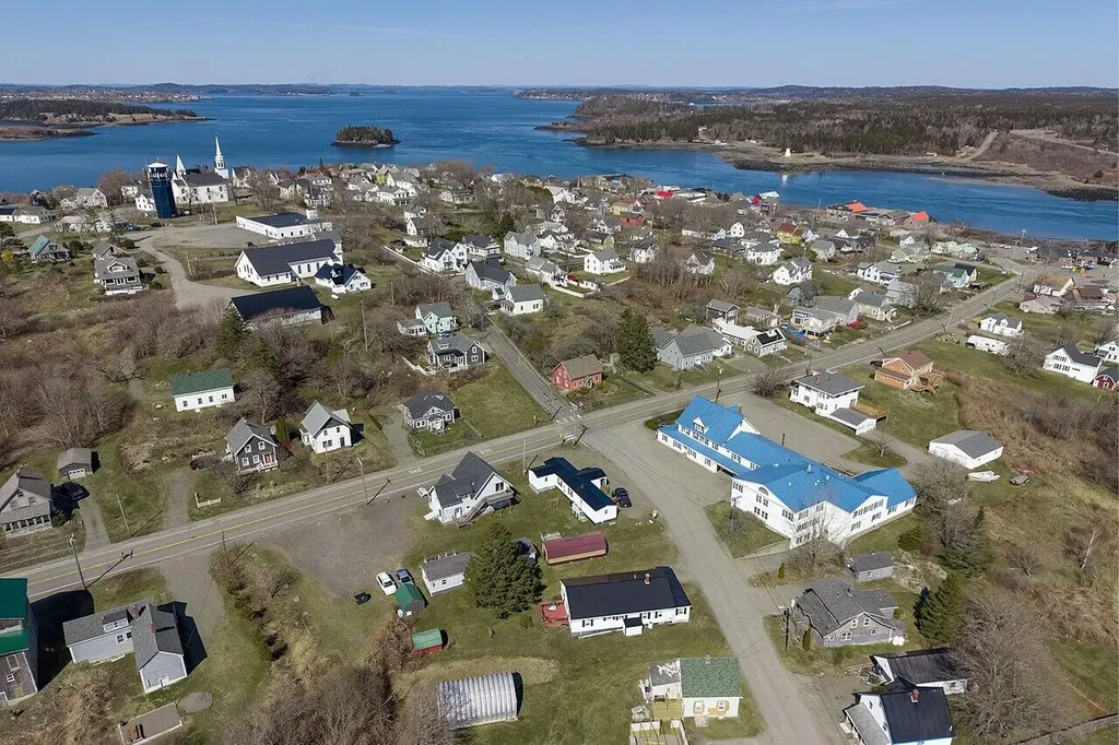 37 N Water Street Lubec ME 04652