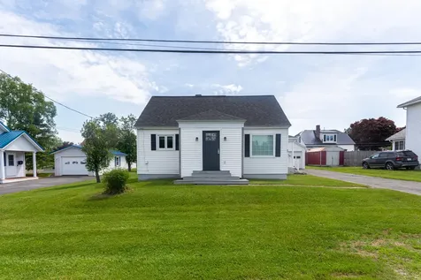 90 19th Avenue Madawaska ME 04756