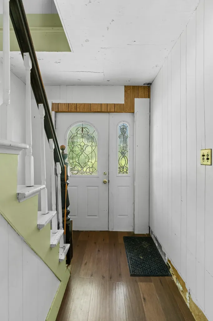 35 Alexander Reed Road Richmond ME 04357