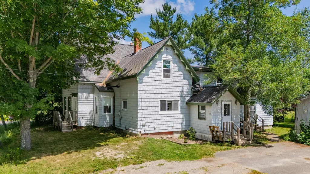 35 Alexander Reed Road Richmond ME 04357