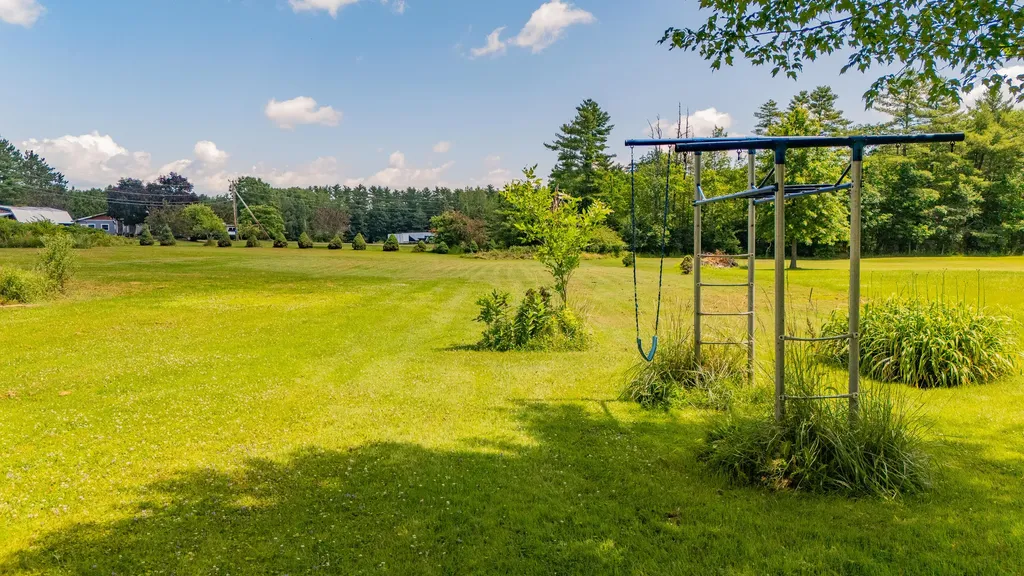 35 Alexander Reed Road Richmond ME 04357