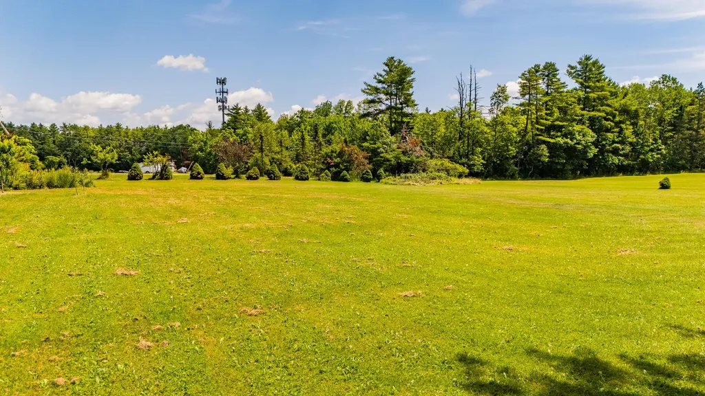 35 Alexander Reed Road Richmond ME 04357
