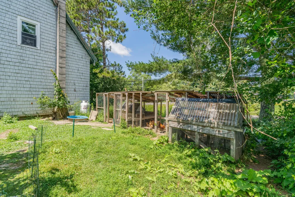 35 Alexander Reed Road Richmond ME 04357