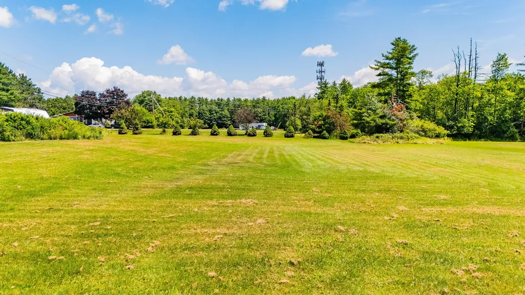 35 Alexander Reed Road Richmond ME 04357