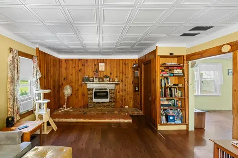35 Alexander Reed Road Richmond ME 04357