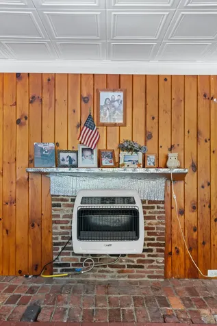 35 Alexander Reed Road Richmond ME 04357